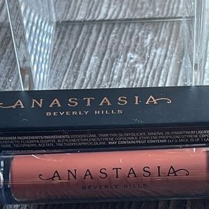 💄💋Anastasia Beverly Hills Liquid Lipstick-Ashton